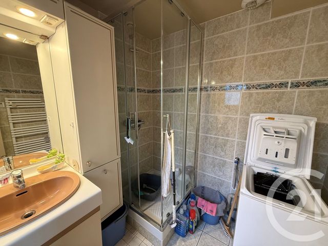 Appartement F2 à louer - 2 pièces - 41.68 m2 - NEMOURS - 77 - ILE-DE-FRANCE - Century 21 Cottage Immobilier