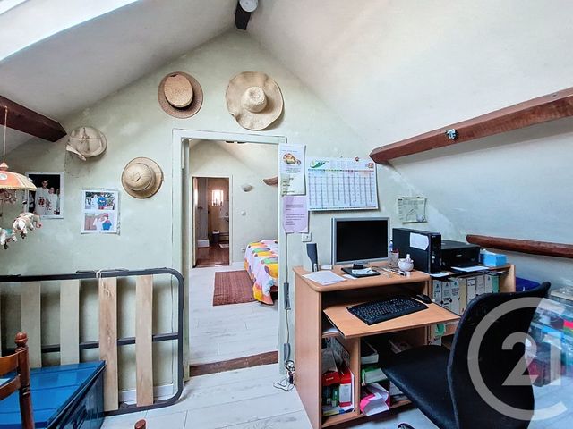 maison à louer - 6 pièces - 129.42 m2 - LARCHANT - 77 - ILE-DE-FRANCE - Century 21 Cottage Immobilier