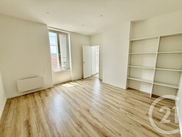 Appartement F3 à louer SOUPPES SUR LOING