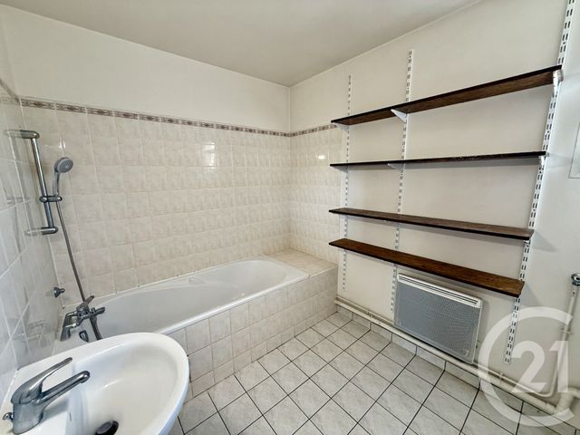 maison à louer - 4 pièces - 83.95 m2 - NEMOURS - 77 - ILE-DE-FRANCE - Century 21 Cottage Immobilier