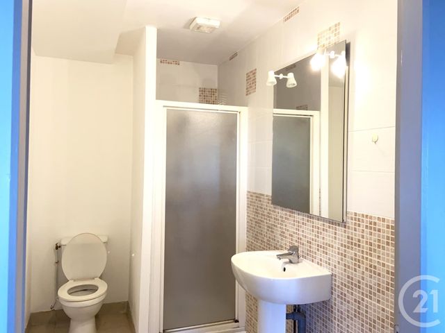 Appartement F2 à louer - 2 pièces - 45.45 m2 - CHATEAU LANDON - 77 - ILE-DE-FRANCE - Century 21 Cottage Immobilier