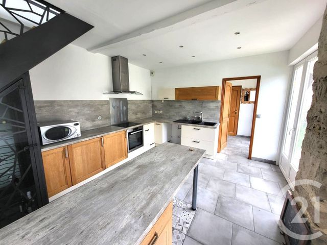 maison à louer - 5 pièces - 207.0 m2 - BOUGLIGNY - 77 - ILE-DE-FRANCE - Century 21 Cottage Immobilier