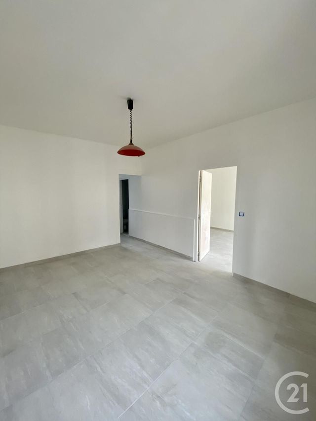 Appartement F2 à louer - 2 pièces - 46.74 m2 - VOULX - 77 - ILE-DE-FRANCE - Century 21 Cottage Immobilier