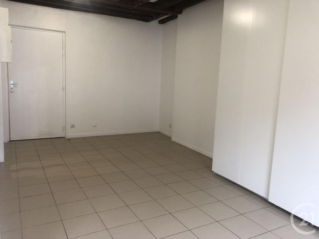 Appartement F2 à louer - 2 pièces - 42.35 m2 - NEMOURS - 77 - ILE-DE-FRANCE - Century 21 Cottage Immobilier
