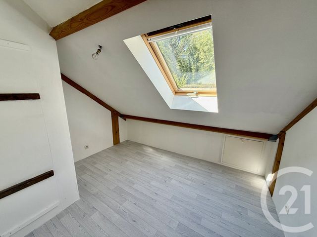 maison à louer - 6 pièces - 113.0 m2 - MONTCOURT FROMONVILLE - 77 - ILE-DE-FRANCE - Century 21 Cottage Immobilier