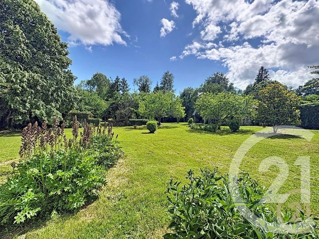maison à vendre - 10 pièces - 255.62 m2 - VILLECERF - 77 - ILE-DE-FRANCE - Century 21 Cottage Immobilier