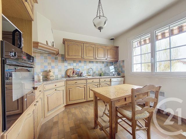 maison à vendre - 4 pièces - 96.0 m2 - NEMOURS - 77 - ILE-DE-FRANCE - Century 21 Cottage Immobilier