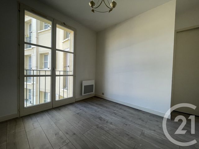 Appartement F2 à louer - 2 pièces - 51.41 m2 - NEMOURS - 77 - ILE-DE-FRANCE - Century 21 Cottage Immobilier