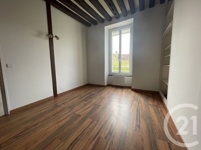 Appartement F3 à louer - 3 pièces - 55.4 m2 - NEMOURS - 77 - ILE-DE-FRANCE - Century 21 Cottage Immobilier