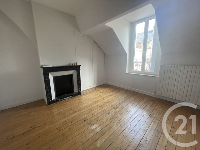 maison à louer - 3 pièces - 82.5 m2 - MONTARGIS - 45 - CENTRE - Century 21 Cottage Immobilier