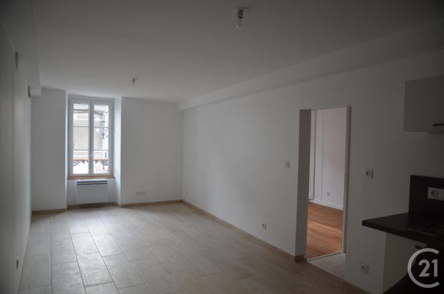 Appartement F2 à louer - 2 pièces - 29.3 m2 - NEMOURS - 77 - ILE-DE-FRANCE - Century 21 Cottage Immobilier