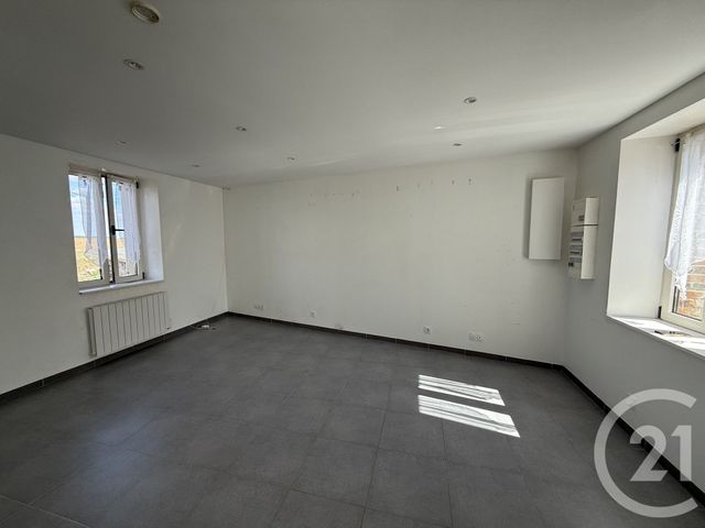 Appartement F4 à louer - 4 pièces - 74.67 m2 - EGREVILLE - 77 - ILE-DE-FRANCE - Century 21 Cottage Immobilier