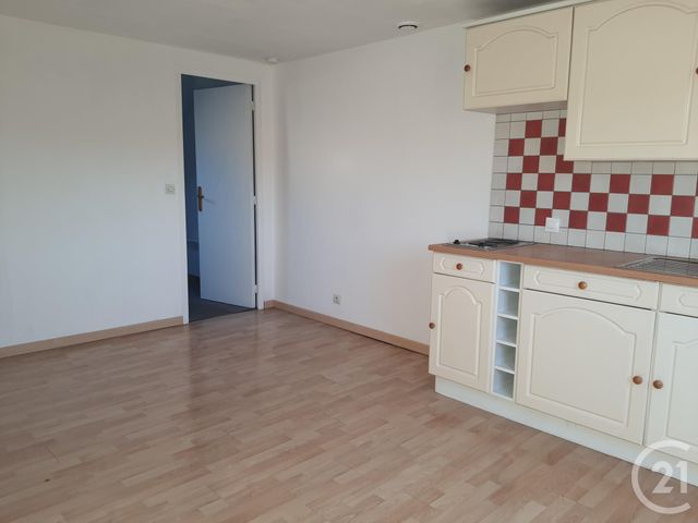 Appartement F1 à louer - 1 pièce - 26.41 m2 - NEMOURS - 77 - ILE-DE-FRANCE - Century 21 Cottage Immobilier