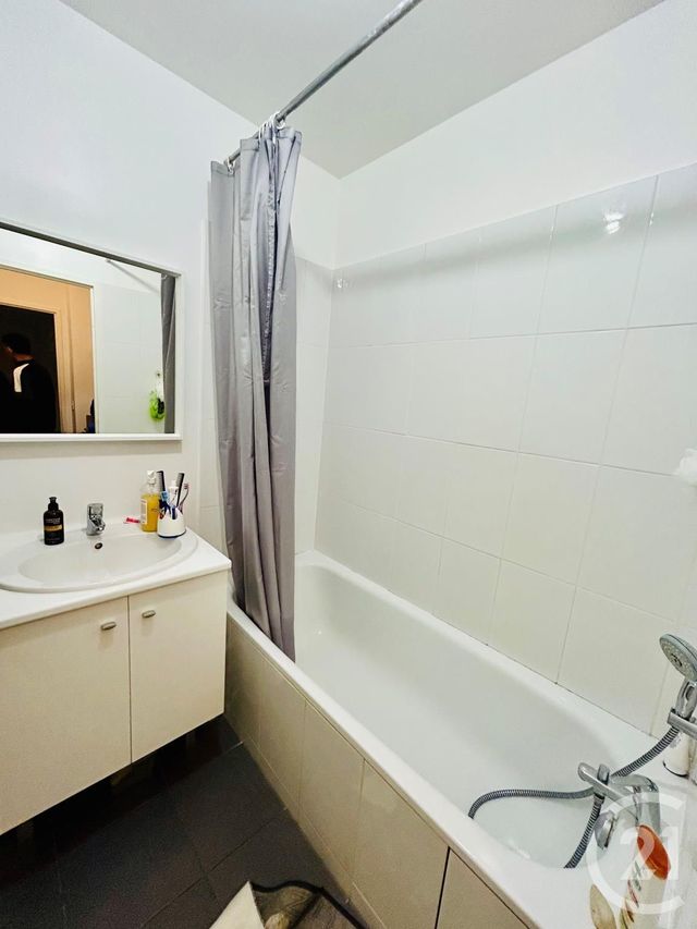 Appartement F2 à louer - 2 pièces - 43.88 m2 - NEMOURS - 77 - ILE-DE-FRANCE - Century 21 Cottage Immobilier